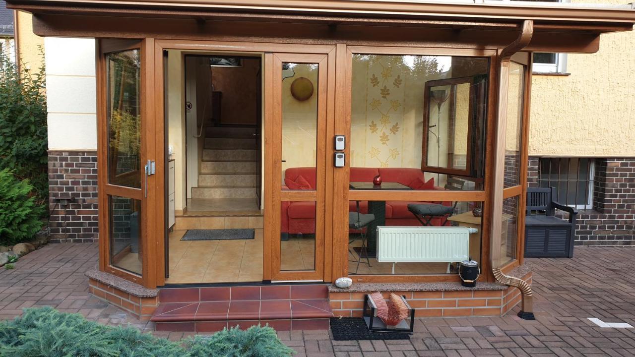 Haesselhof - 80Qm Ferienwohnung Im Zentrum Von Bad Liebenwerda Esterno foto