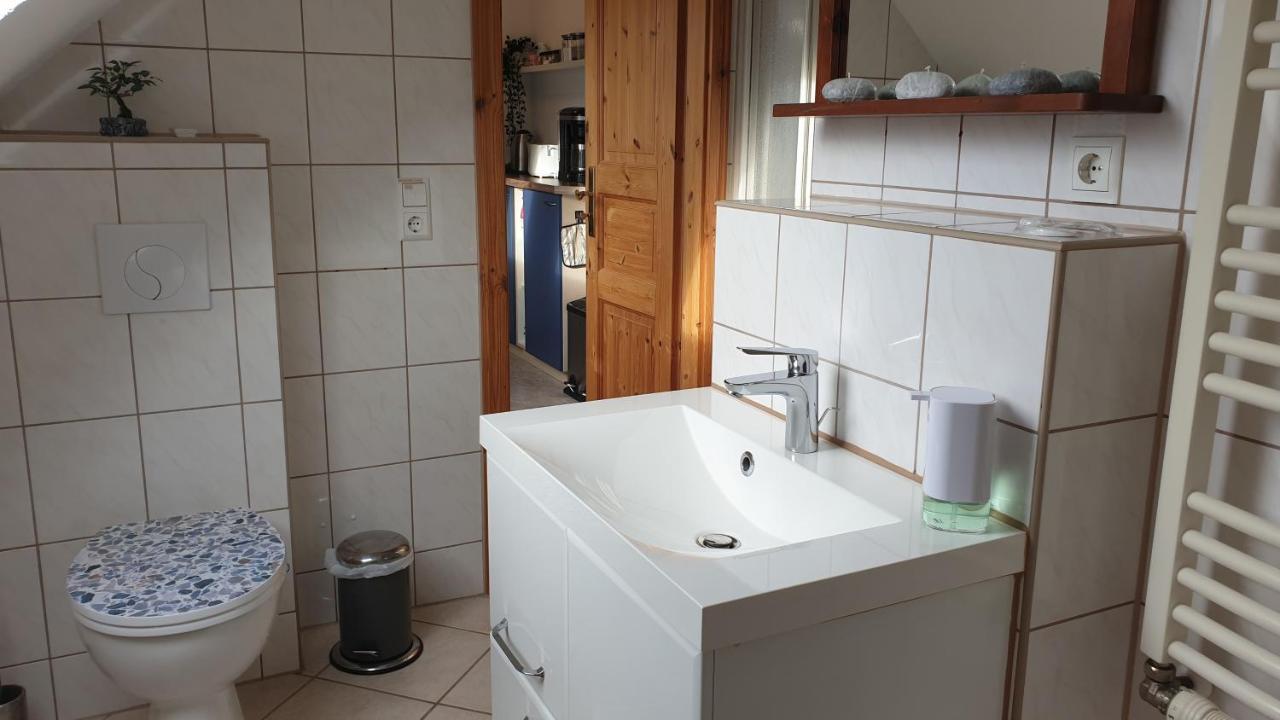 Haesselhof - 80Qm Ferienwohnung Im Zentrum Von Bad Liebenwerda Esterno foto